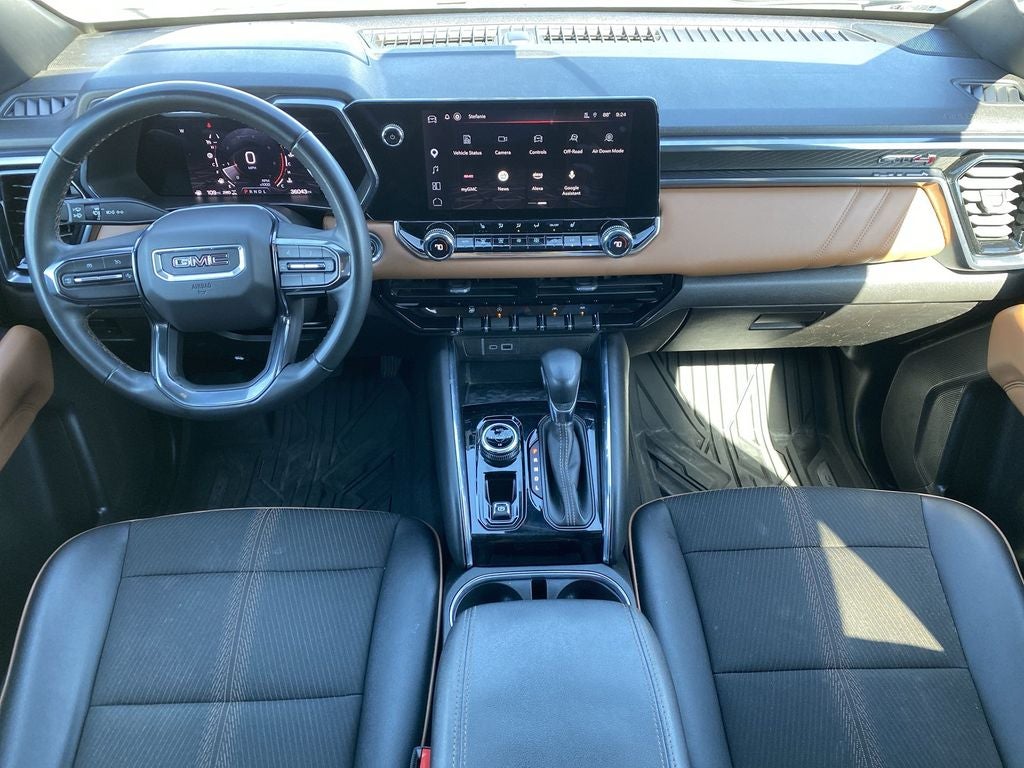 2023 GMC Canyon AT4