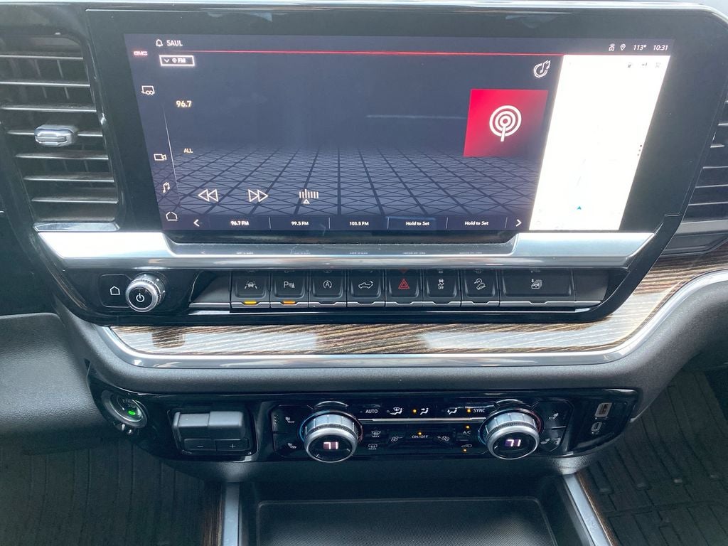 2025 GMC Sierra 1500 Elevation