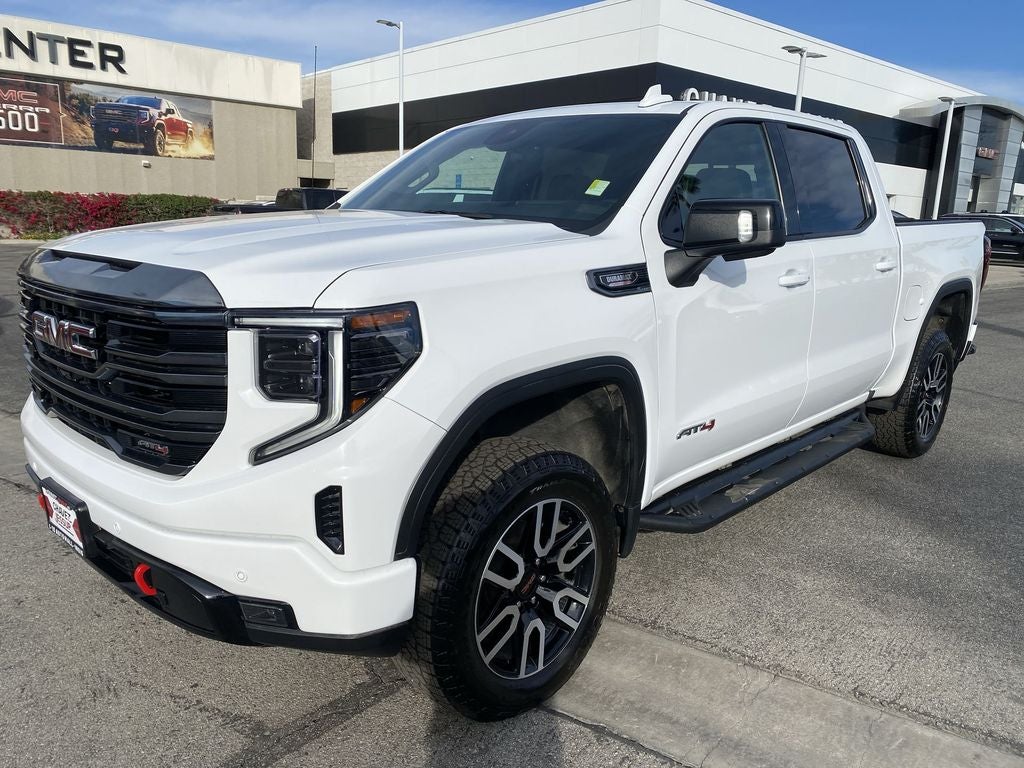 2023 GMC Sierra 1500 AT4