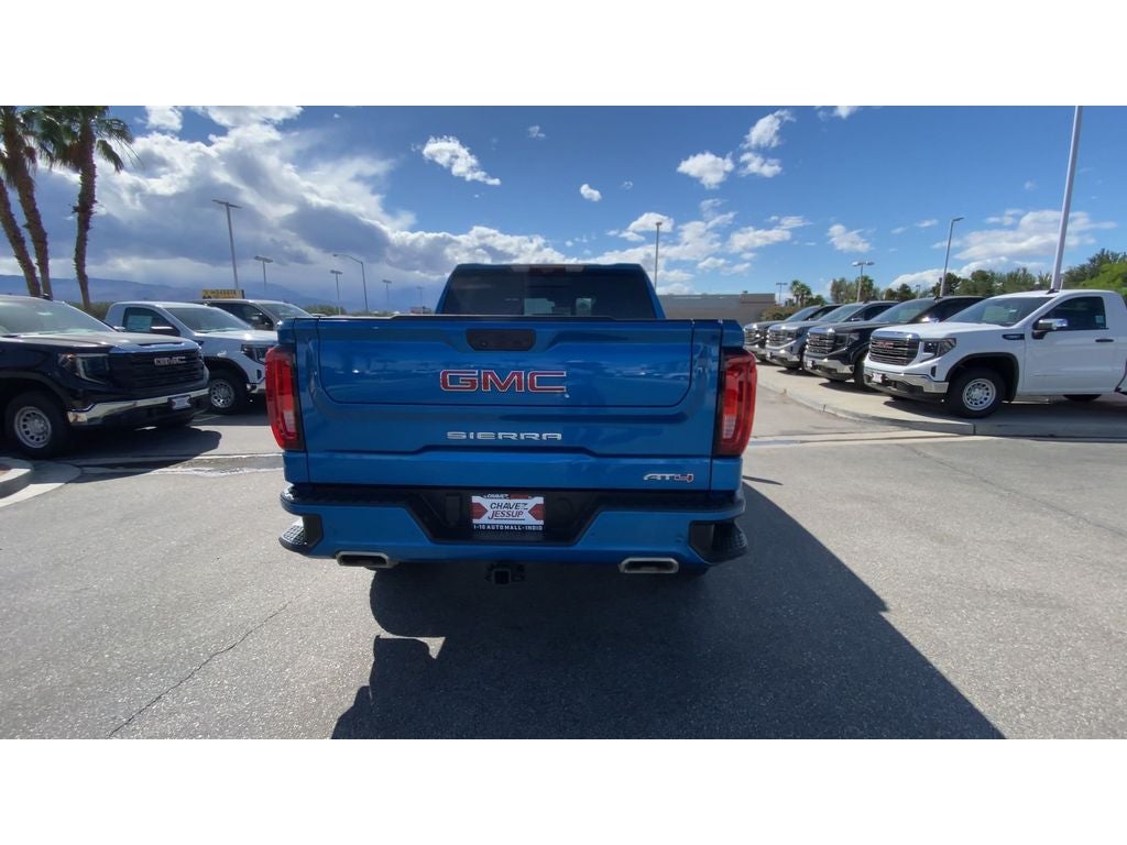 2023 GMC Sierra 1500 AT4