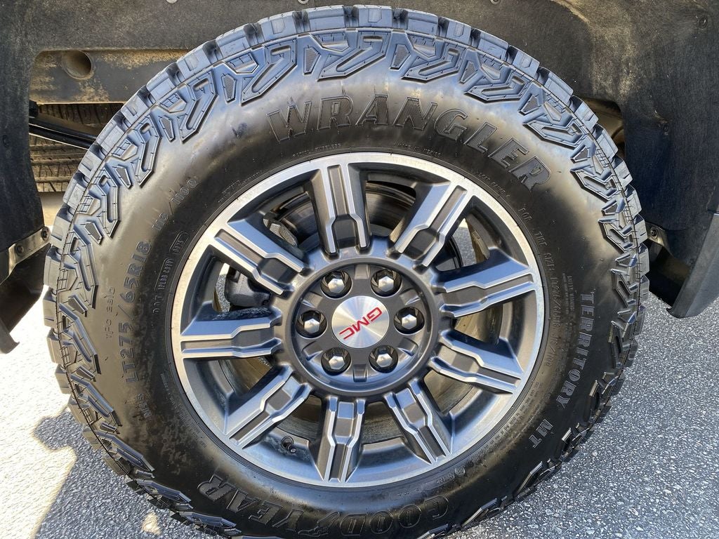 2025 GMC Sierra 1500 AT4