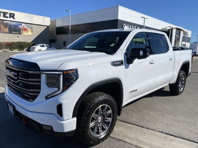 2025 GMC Sierra 1500 AT4