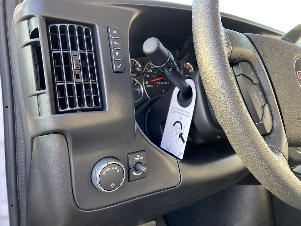 2025 GMC Savana Cargo 2500 Work Van