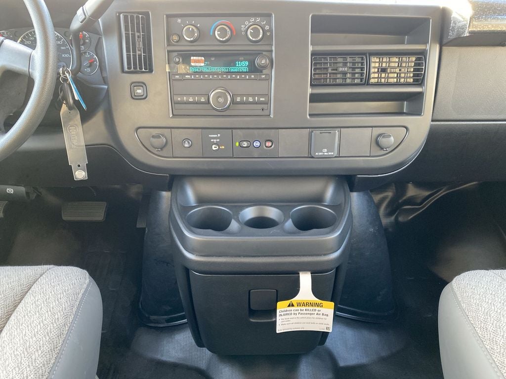 2025 GMC Savana Cargo 2500 Work Van