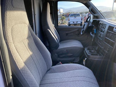 2025 GMC Savana Cargo 2500 Work Van