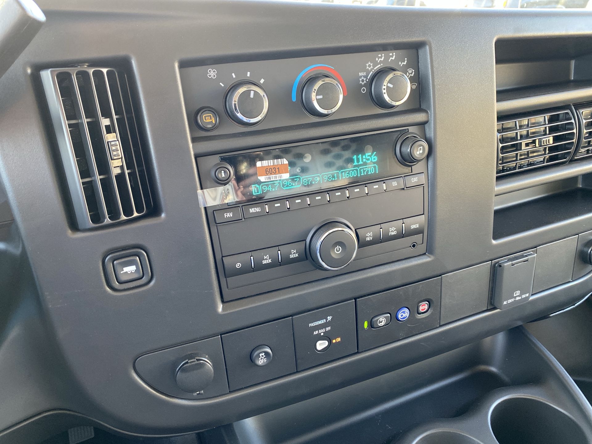 2025 GMC Savana Cargo 2500 Work Van