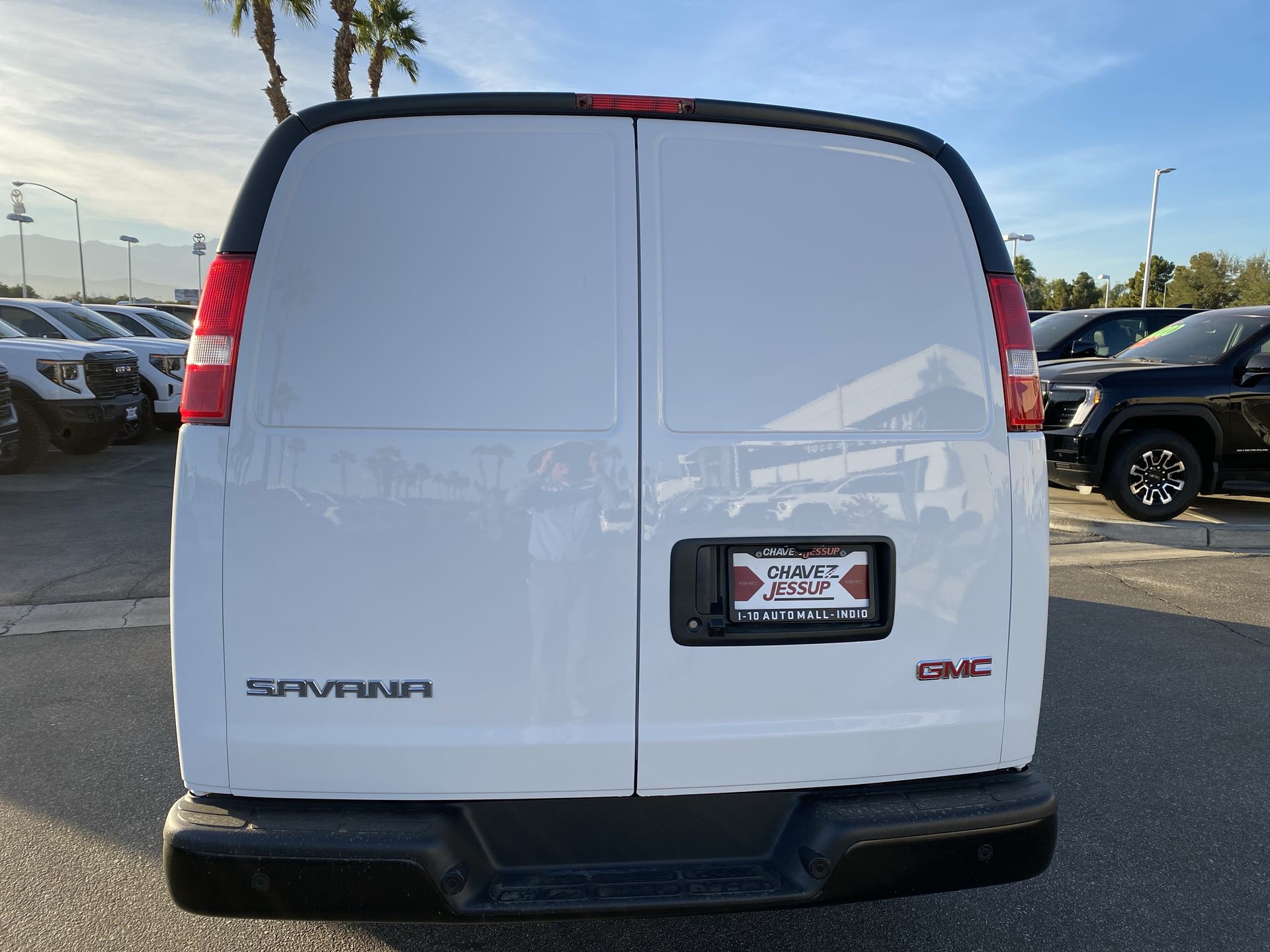 2025 GMC Savana Cargo 2500 Work Van