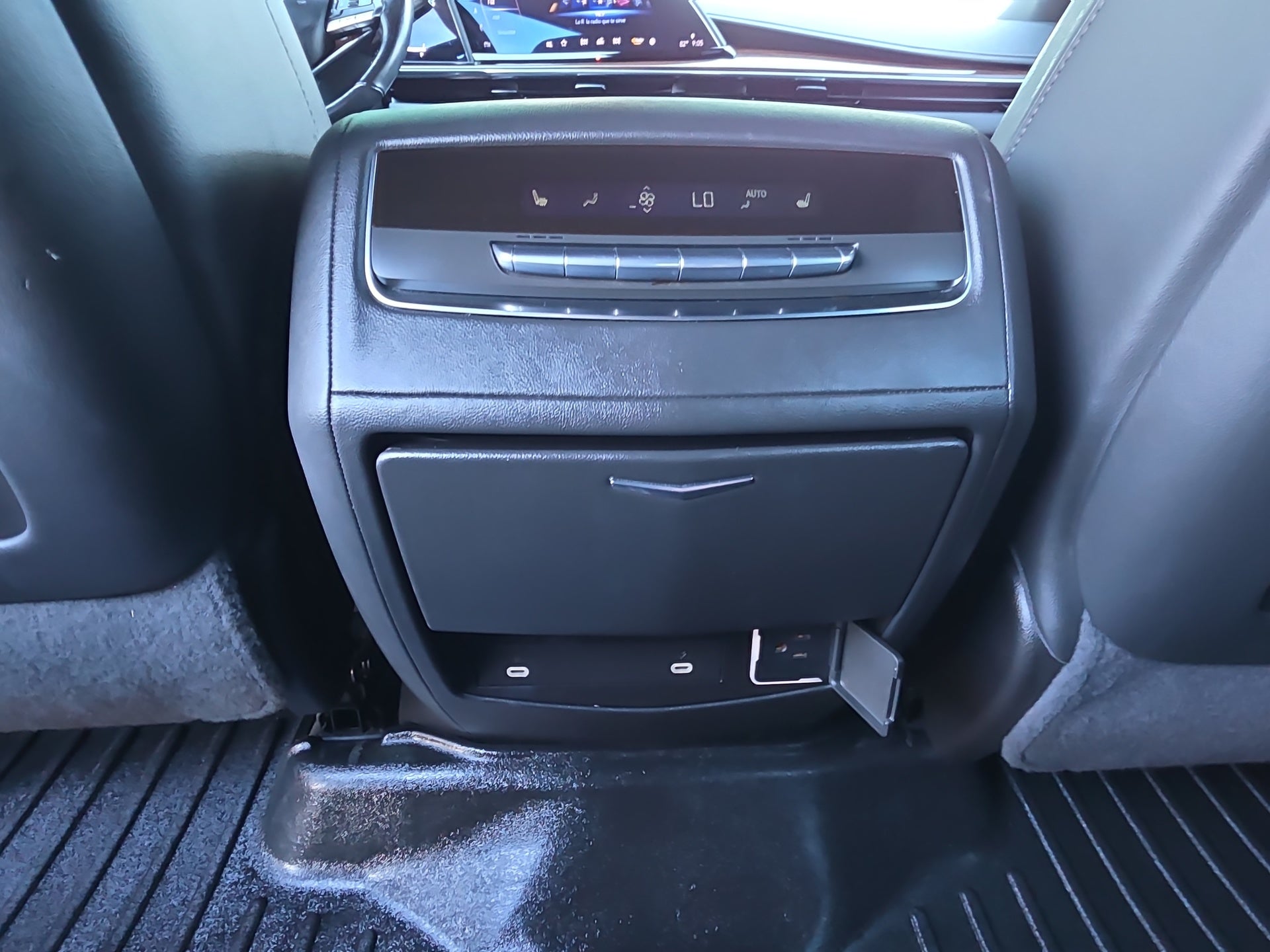 2023 Cadillac Escalade ESV RWD Premium Luxury