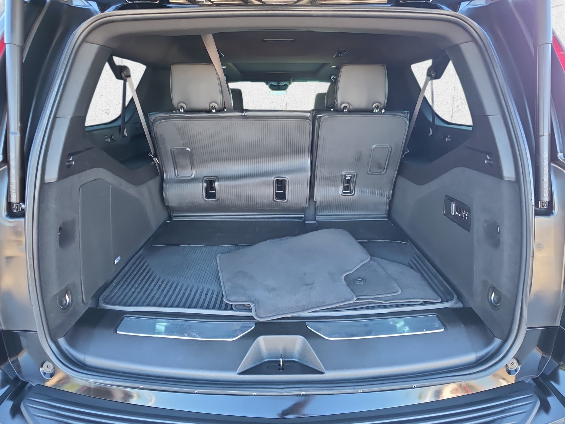 2023 Cadillac Escalade ESV RWD Premium Luxury