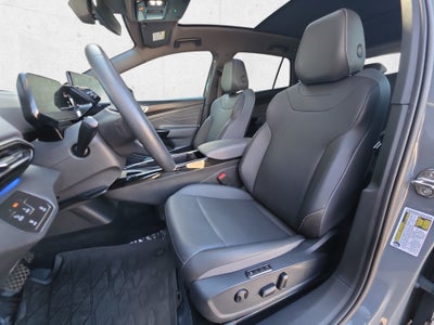 2023 Volkswagen ID.4 Pro