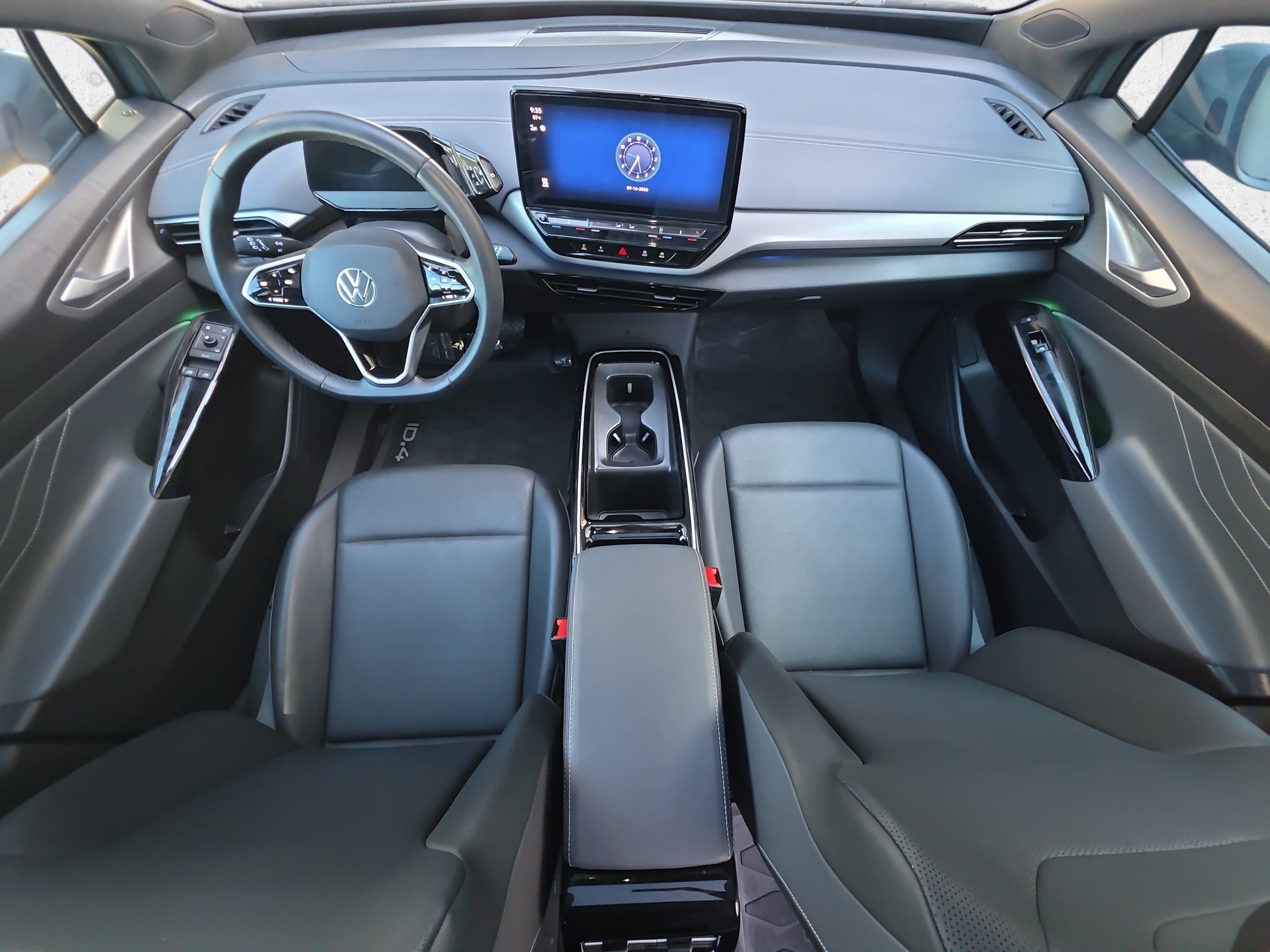 2023 Volkswagen ID.4 Pro