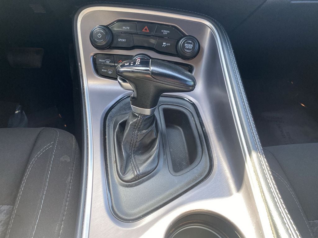 2021 Dodge Challenger SXT