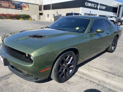 2021 Dodge Challenger SXT