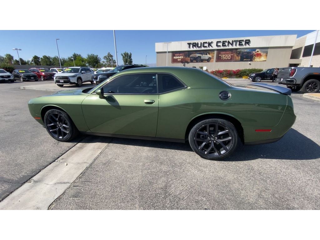 2021 Dodge Challenger SXT