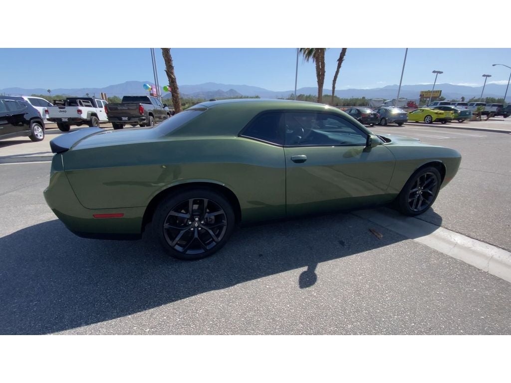 2021 Dodge Challenger SXT