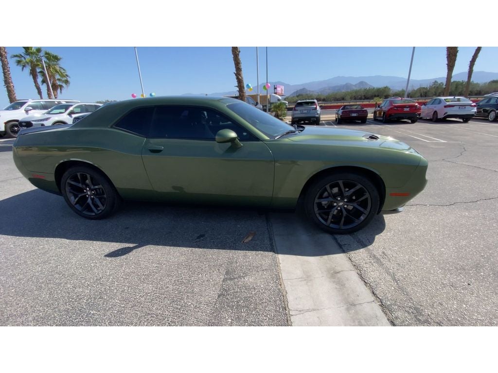 2021 Dodge Challenger SXT