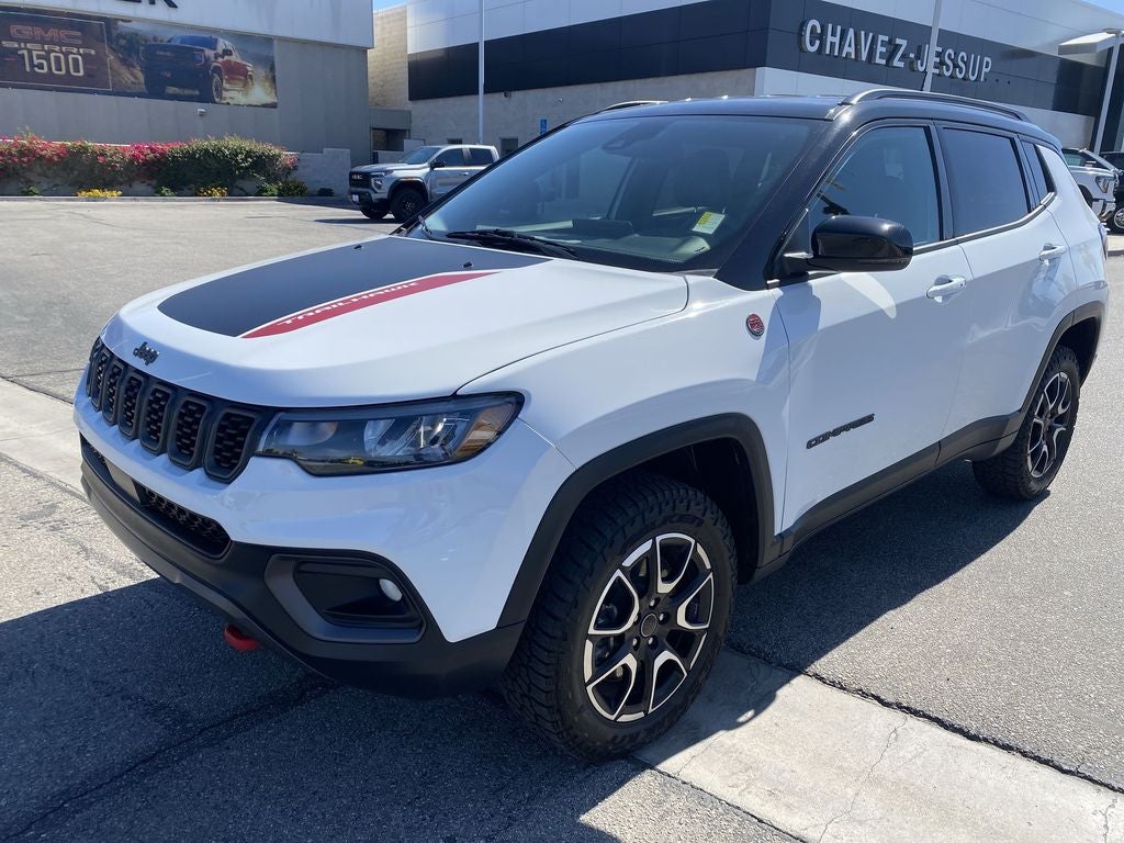 2025 Jeep Compass Trailhawk