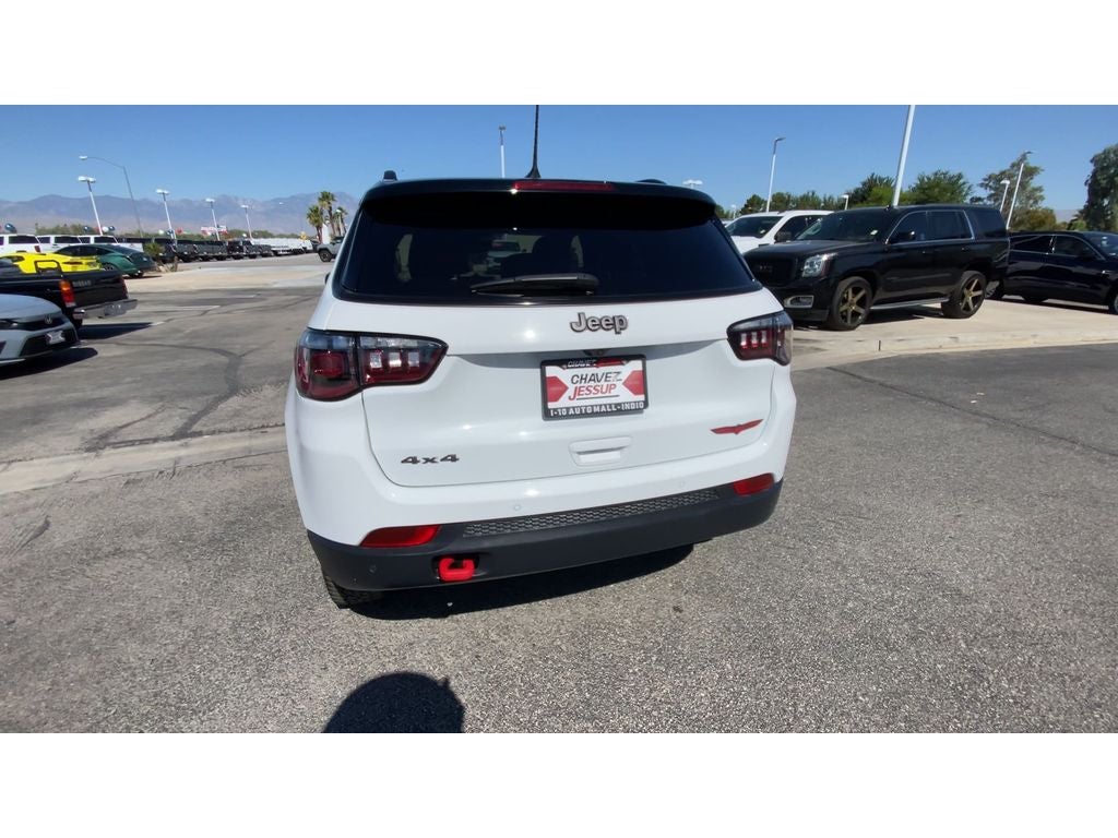 2025 Jeep Compass Trailhawk