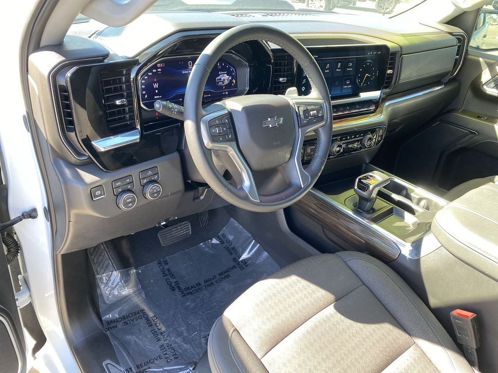 2025 Chevrolet Silverado 1500 LT Trail Boss