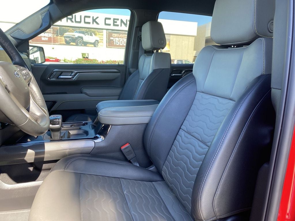 2025 Chevrolet Silverado 1500 ZR2