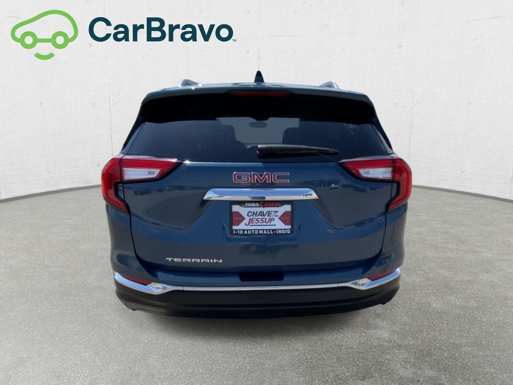 2024 GMC Terrain SLT