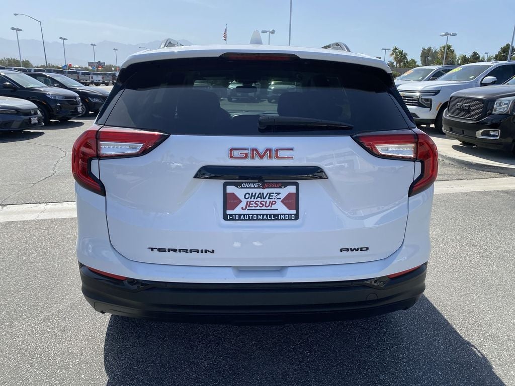 2023 GMC Terrain SLE