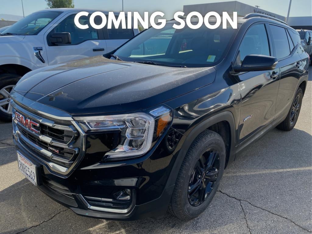 2024 GMC Terrain AT4