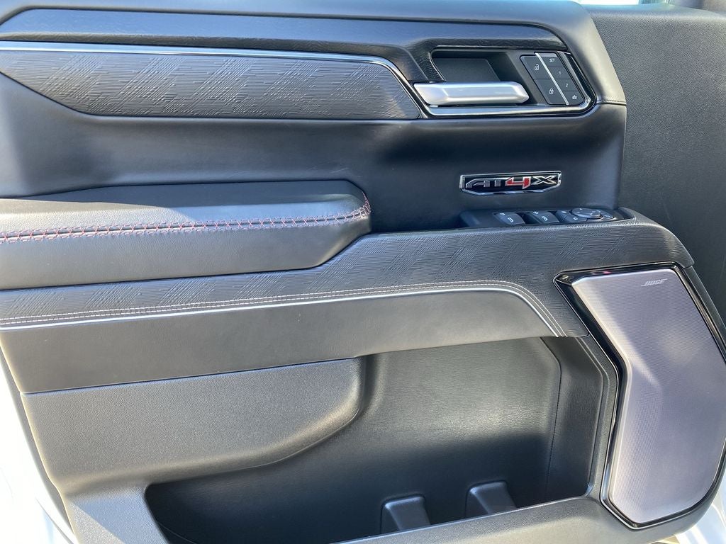 2023 GMC Sierra 1500 AT4X