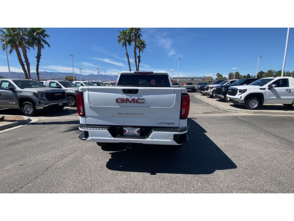 2023 GMC Sierra 1500 AT4X