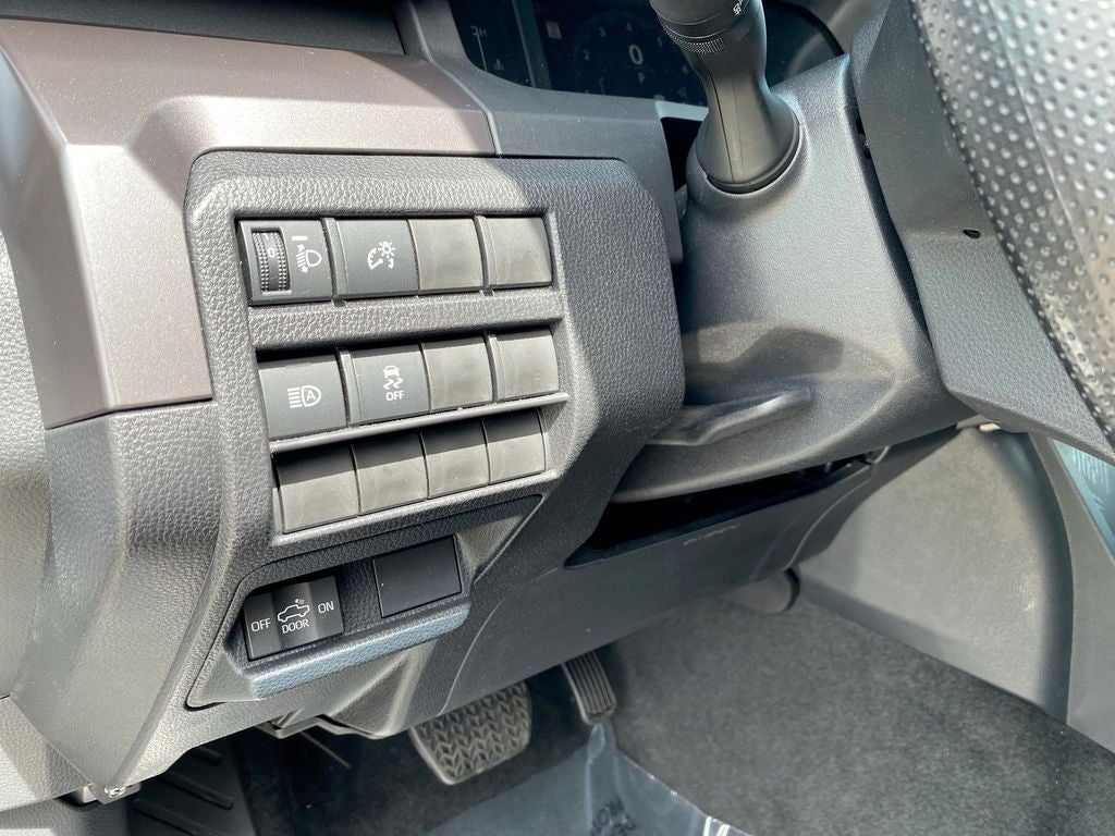 2026 Toyota Tacoma 4WD SR5
