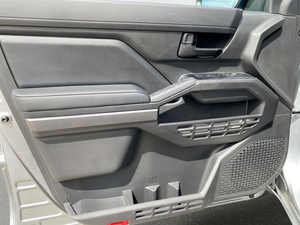 2026 Toyota Tacoma 4WD SR5