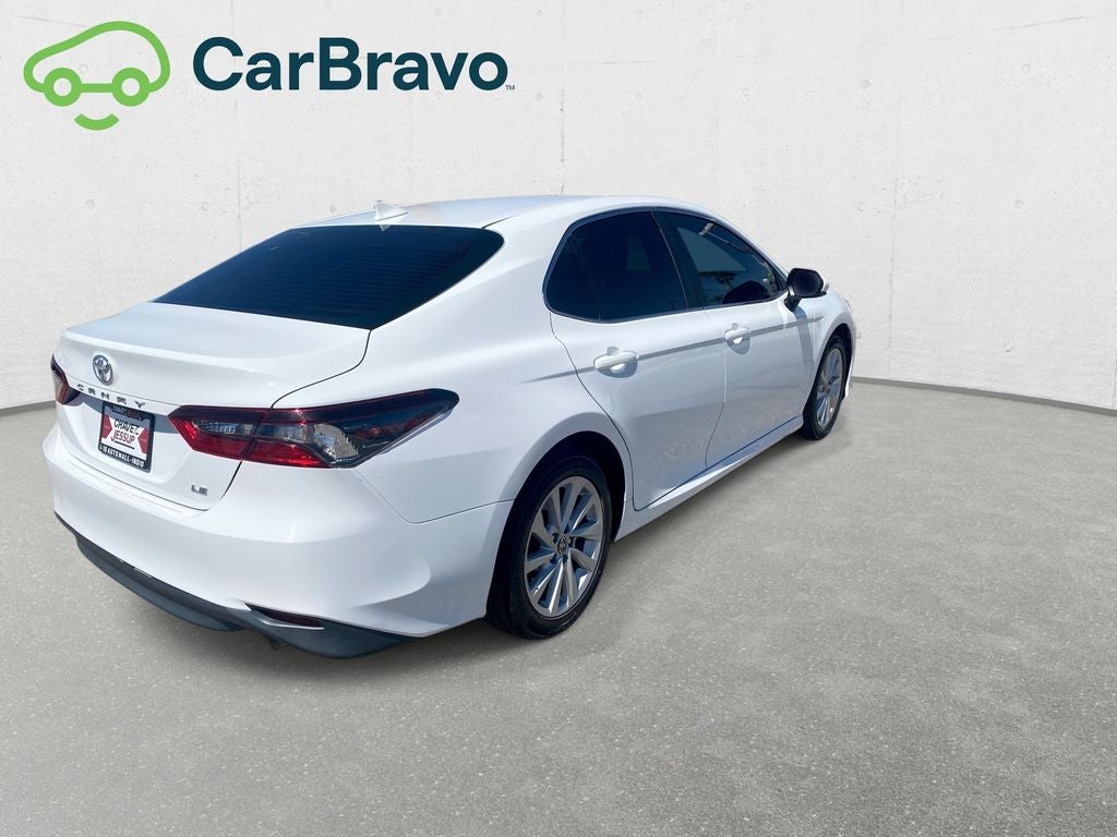 2022 Toyota Camry LE
