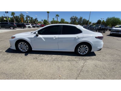 2022 Toyota Camry LE