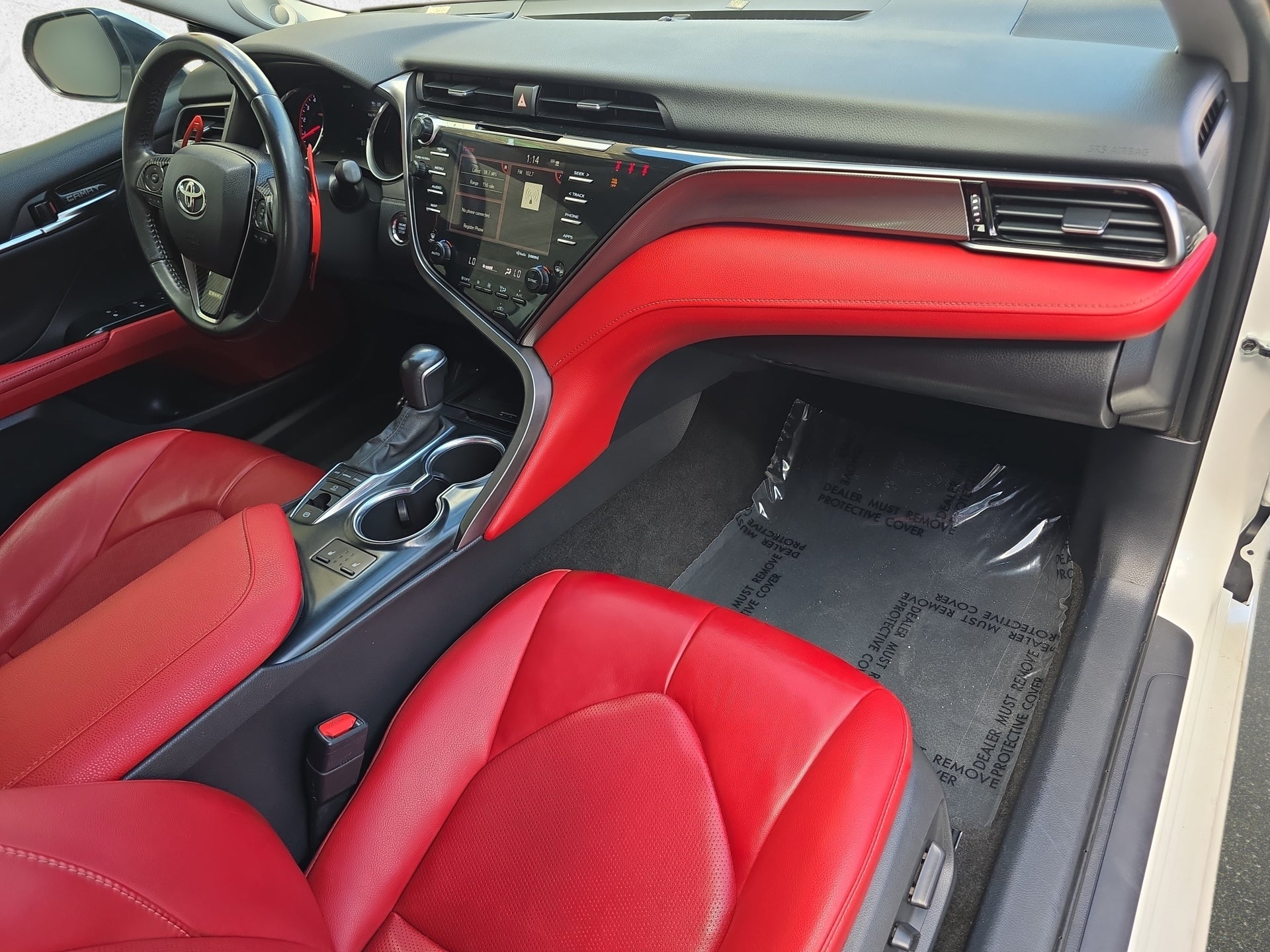 2020 Toyota Camry XSE - Photo 29