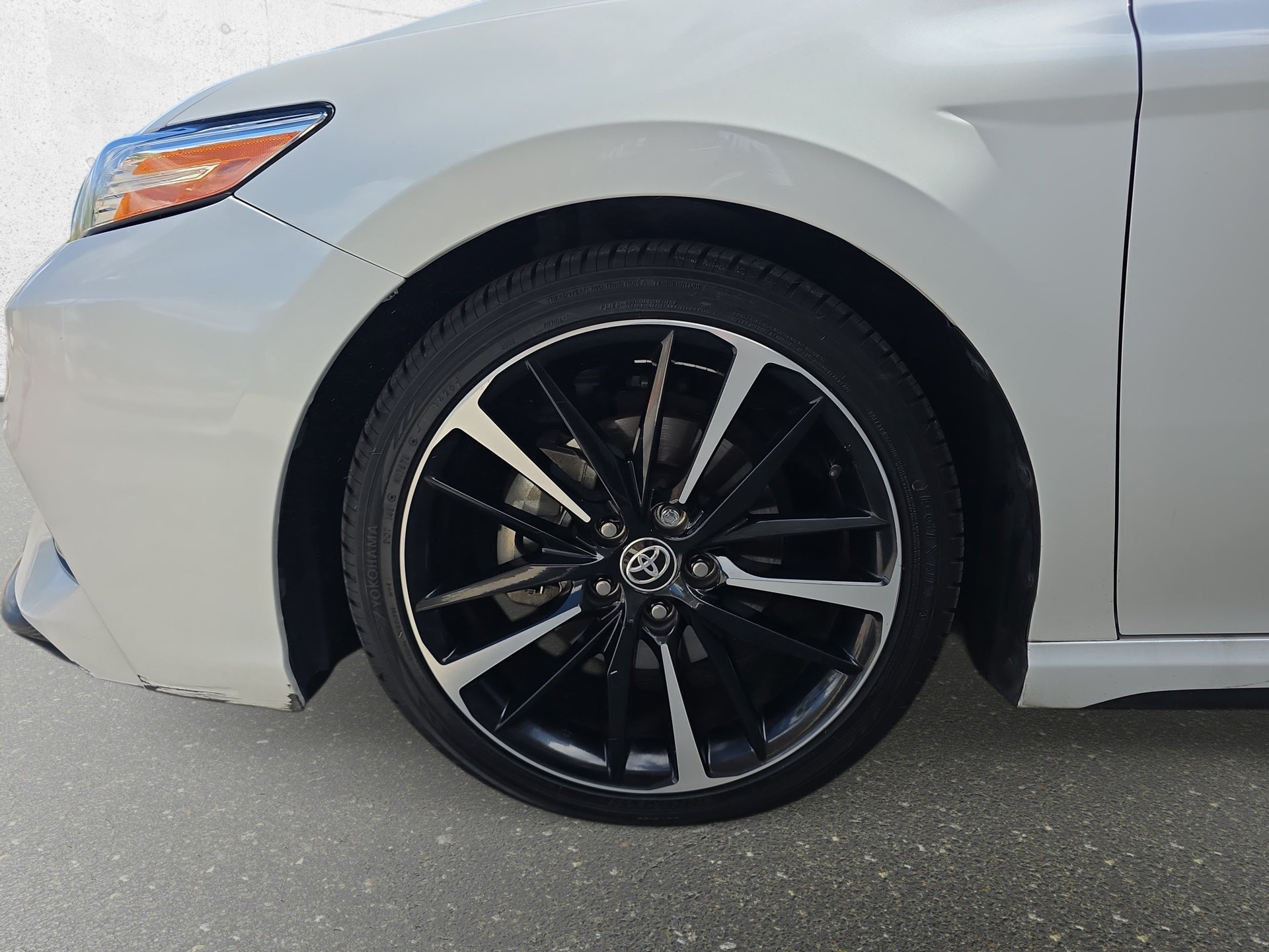 2020 Toyota Camry XSE - Photo 33