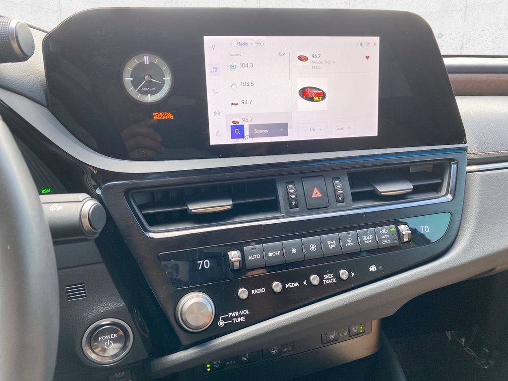 2024 Lexus ES ES 300h
