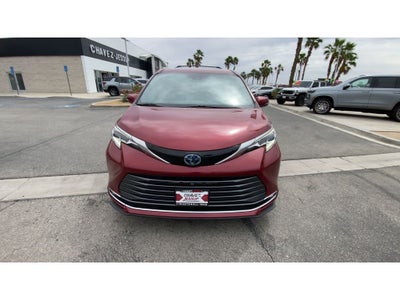2022 Toyota Sienna Platinum