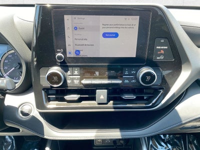 2025 Toyota Highlander LE