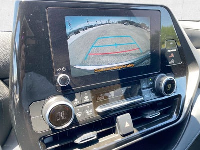 2025 Toyota Highlander LE