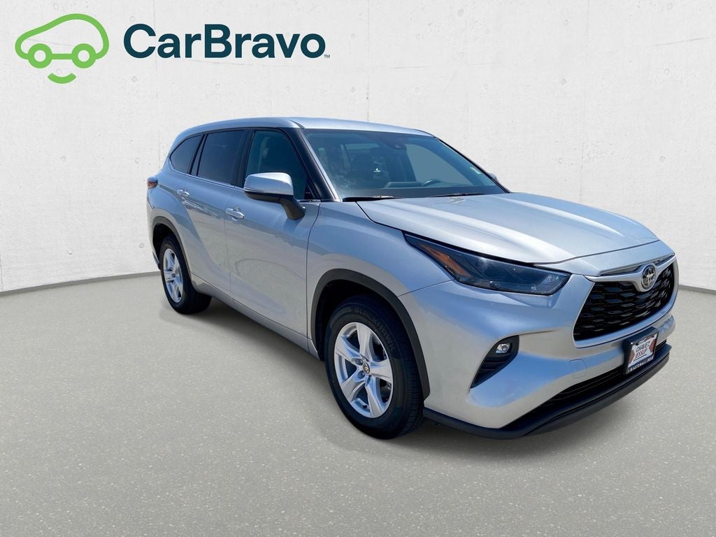 2025 Toyota Highlander LE