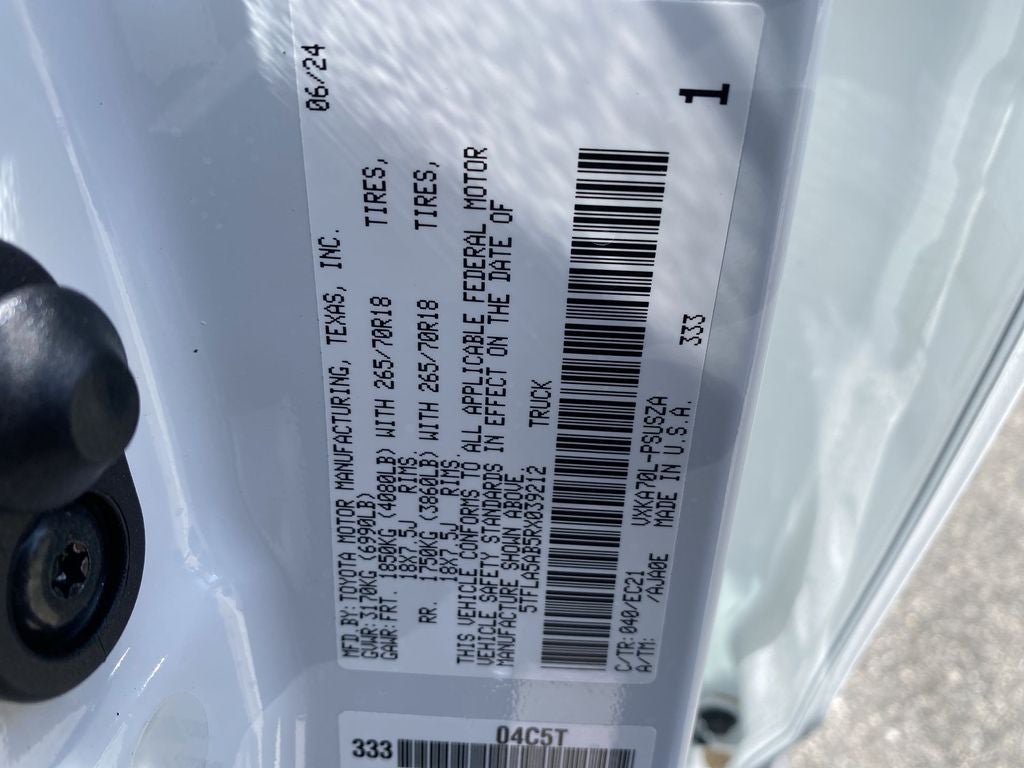 2024 Toyota Tundra 2WD SR5