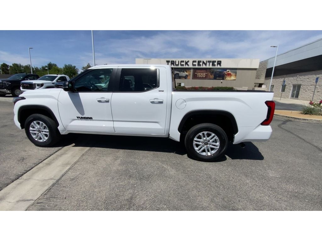2024 Toyota Tundra 2WD SR5