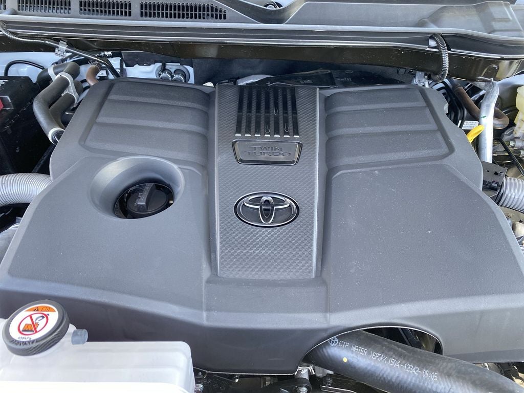 2024 Toyota Tundra 2WD SR5
