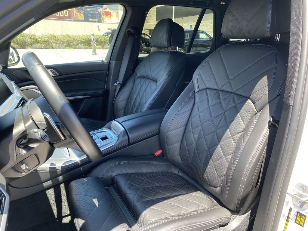 2023 BMW X5 M50i