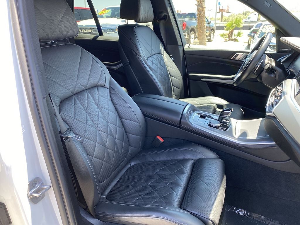 2023 BMW X5 M50i