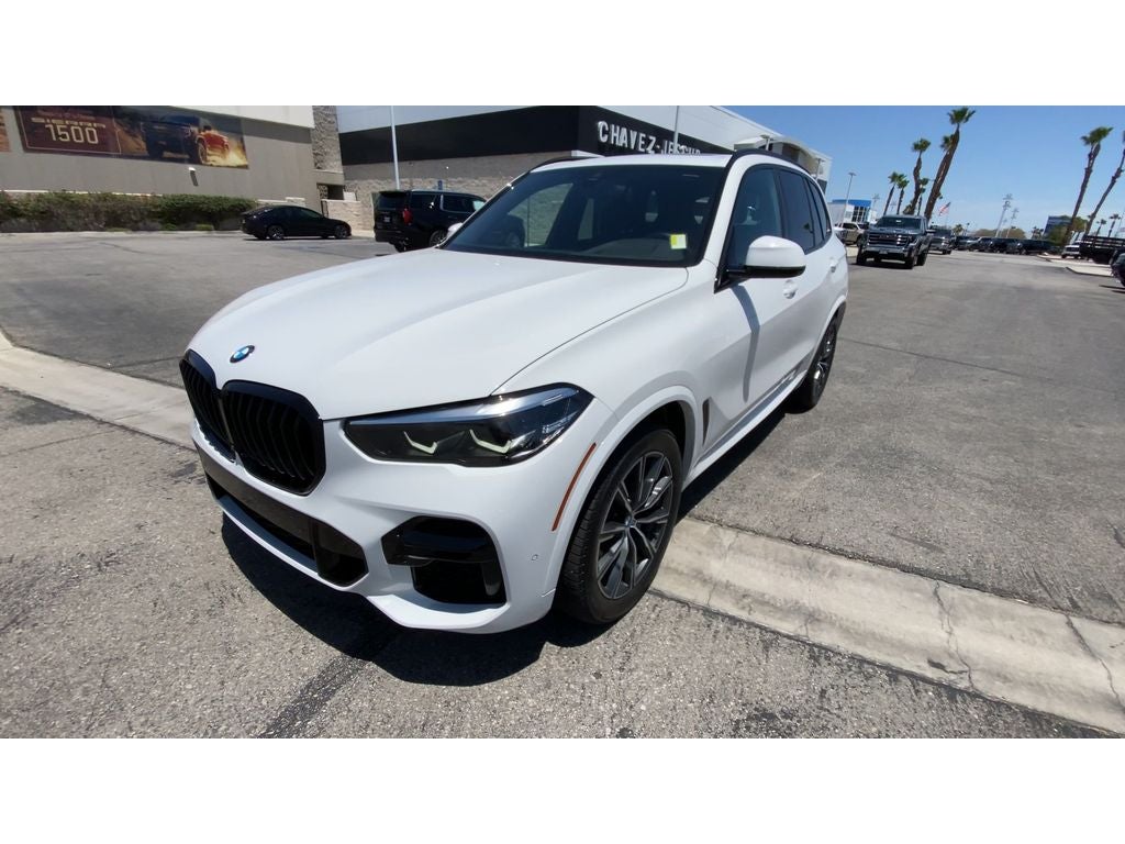 2023 BMW X5 M50i