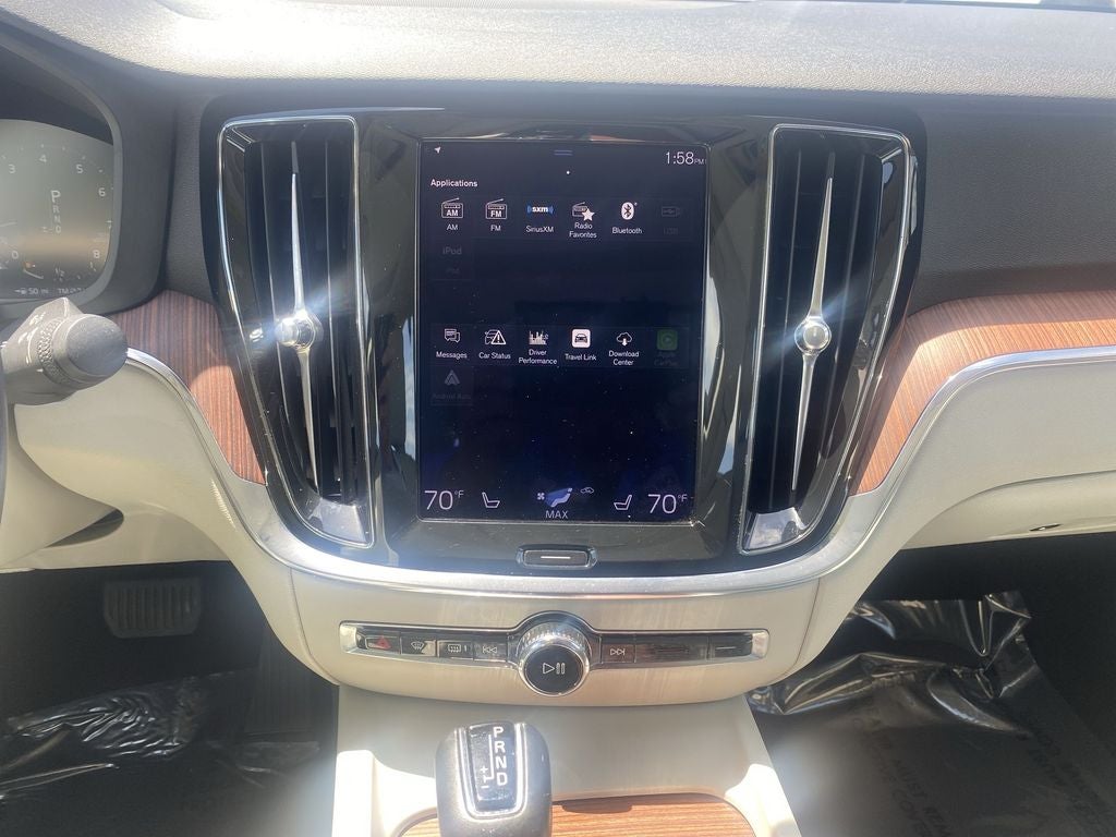 2021 Volvo S60 Momentum