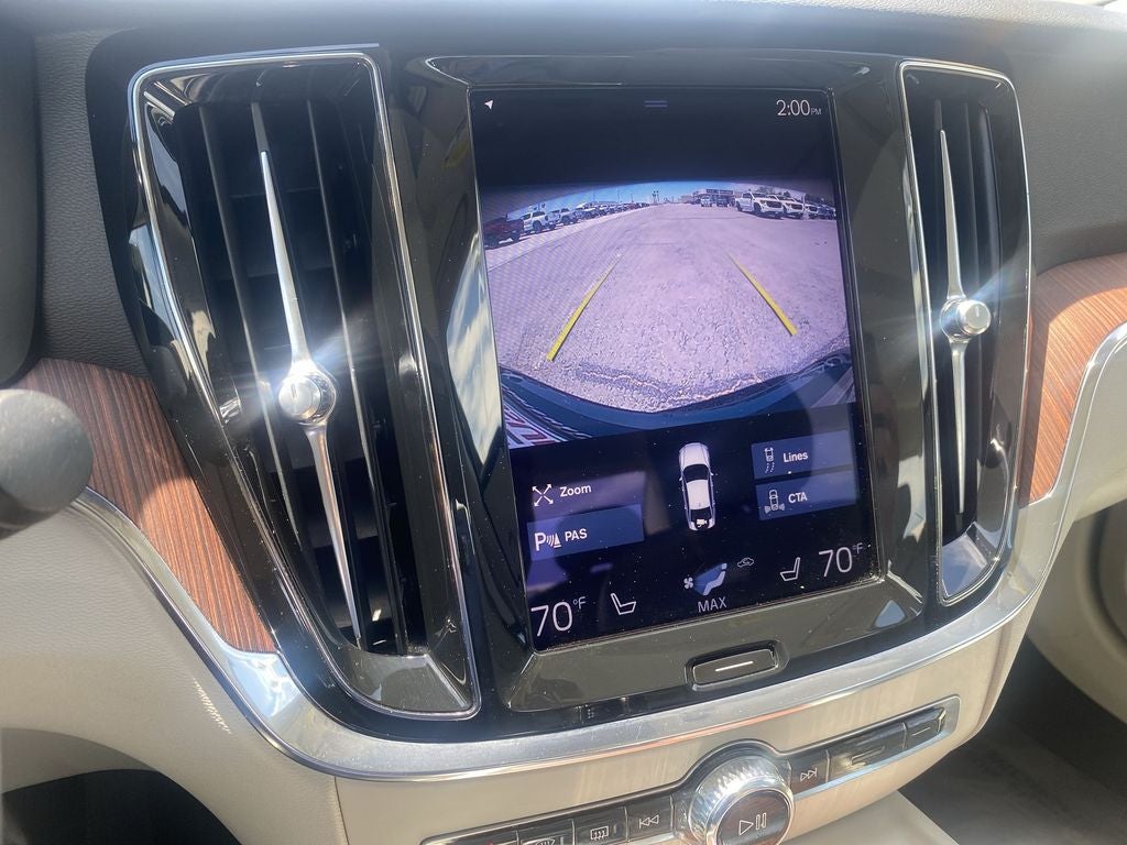 2021 Volvo S60 Momentum