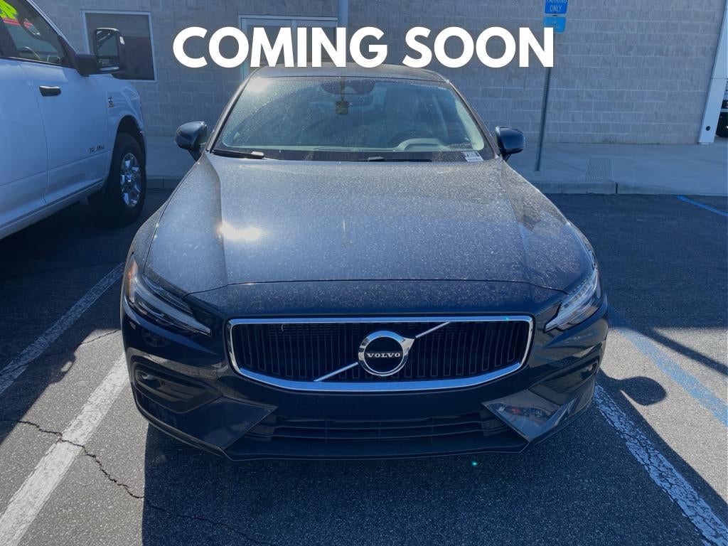2021 Volvo S60 Momentum
