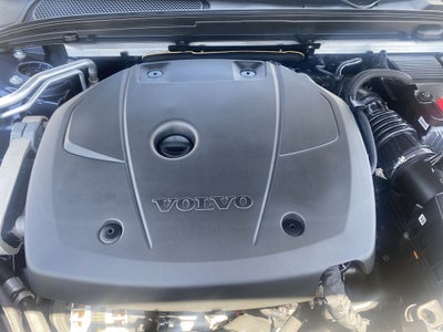 2021 Volvo S60 Momentum